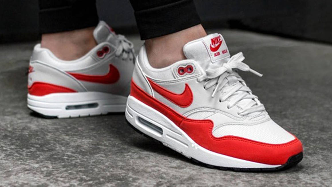 Standaard Plakken Concentratie Get 50% Off All Nike Air Max 1's On Foot Locker! | The Sole Supplier