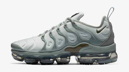 Light Grey Hues Transform The Women's Exclusive Nike Air VaporMax Plus Light Grey Hues Transform The Women's Exclusive Nike Air VaporMax Plus
