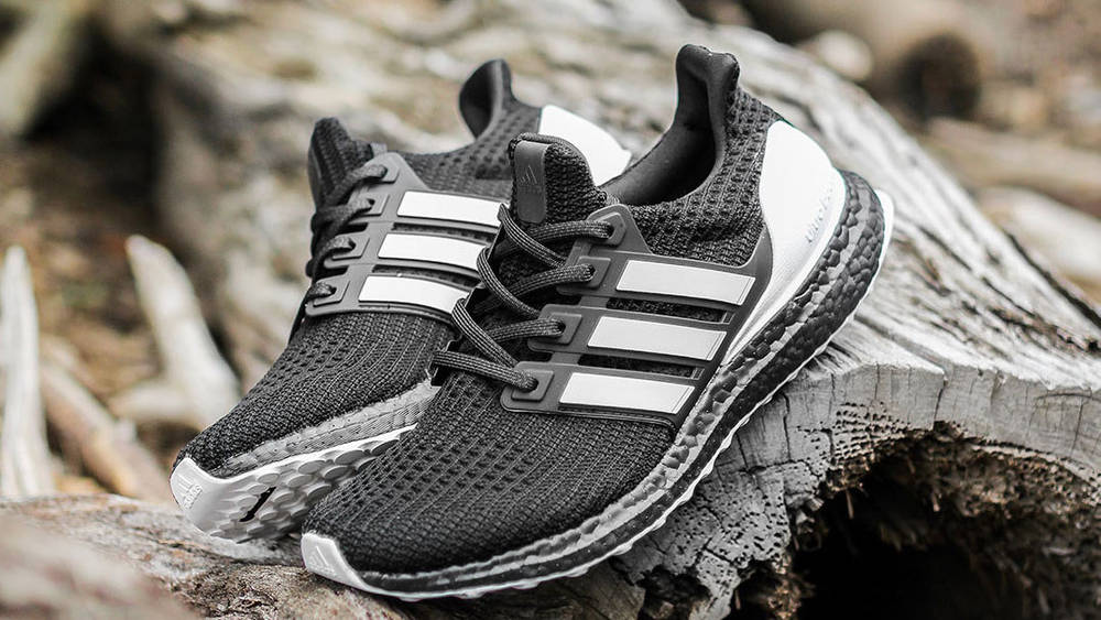 You Need The adidas Ultra Boost 4.0 'Orca' In Your Sneaker Collection 4.0 Surfaces In An ‘Orca’ Colourway