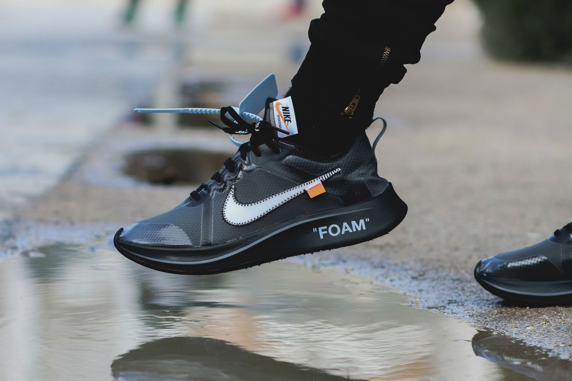 nike zoom fly off white black on feet 