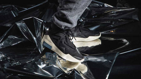 On Foot Look At The Nike Air Fear Of God 1 'Black' On Foot Look At The Nike Air Fear Of God 1 'Black'