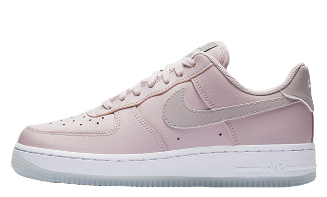 Nike Air Force 1 07 Essential Plum White