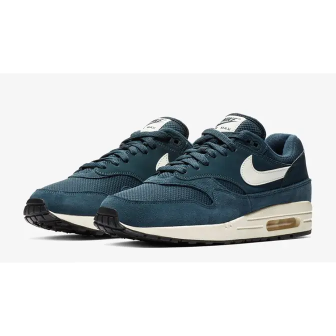 Armory navy nike store air max 1