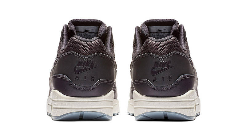 Nike Air Max 1 Jewel Black