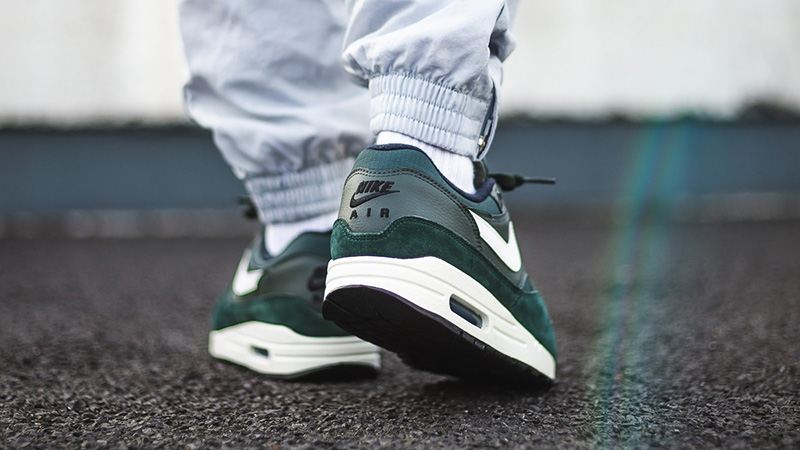 Bajar Favor triple Nike Air Max 1 Outdoor Green | Where To Buy | AH8145-303 | The Sole Supplier