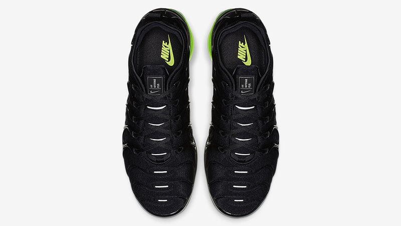 all black tn vapormax