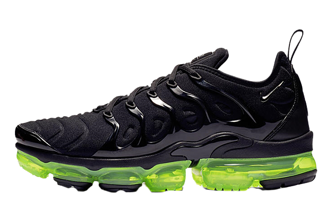 vapormax plus black and green