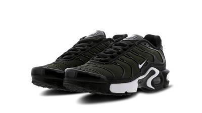 Nike TN Air Max Plus GS Black White | Where To Buy | TBC | The Sole ...