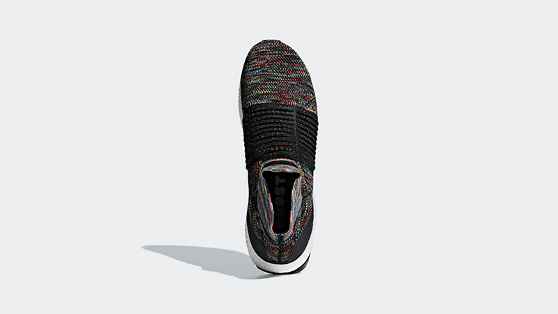 ultra boost laceless black boost