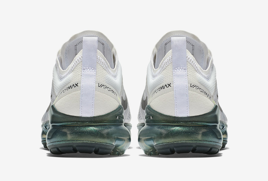 'Active Fuchsia' and 'Lime Blast' Dress The Nike Air VaporMax 2019 PRM