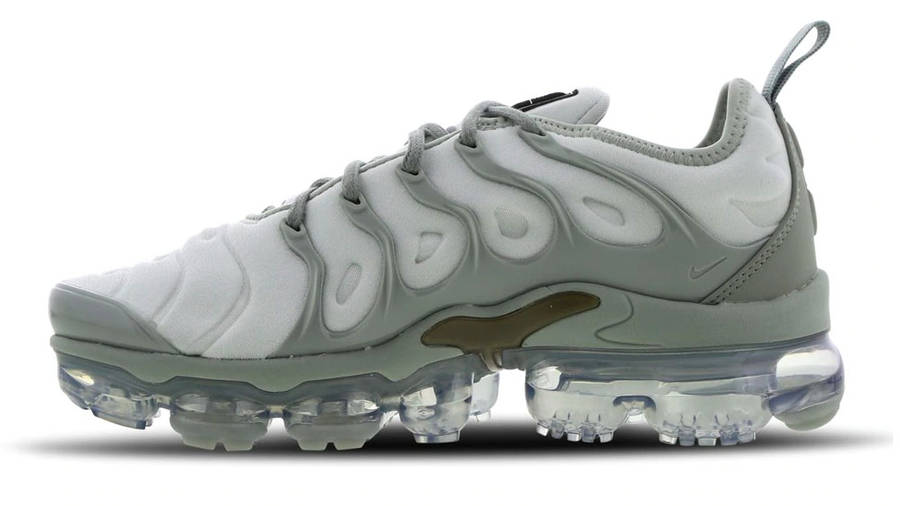 nike air vapormax plus grey womens