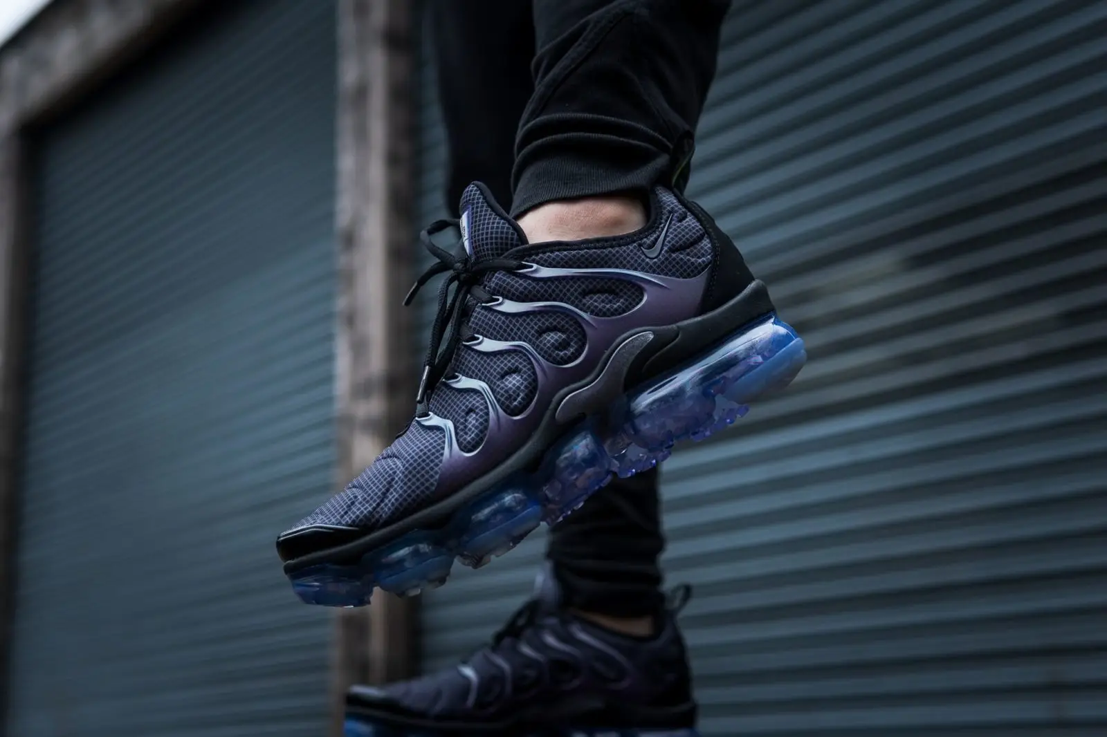 vapormax eggplant