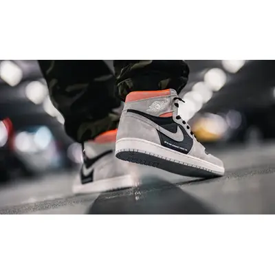 Jordan 1 neutral grey best sale hyper crimson