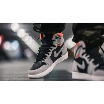 Jordan 1 retro high best sale neutral grey hyper crimson