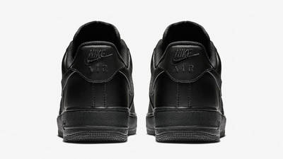 Nike Air Force 1 07 Triple Black 