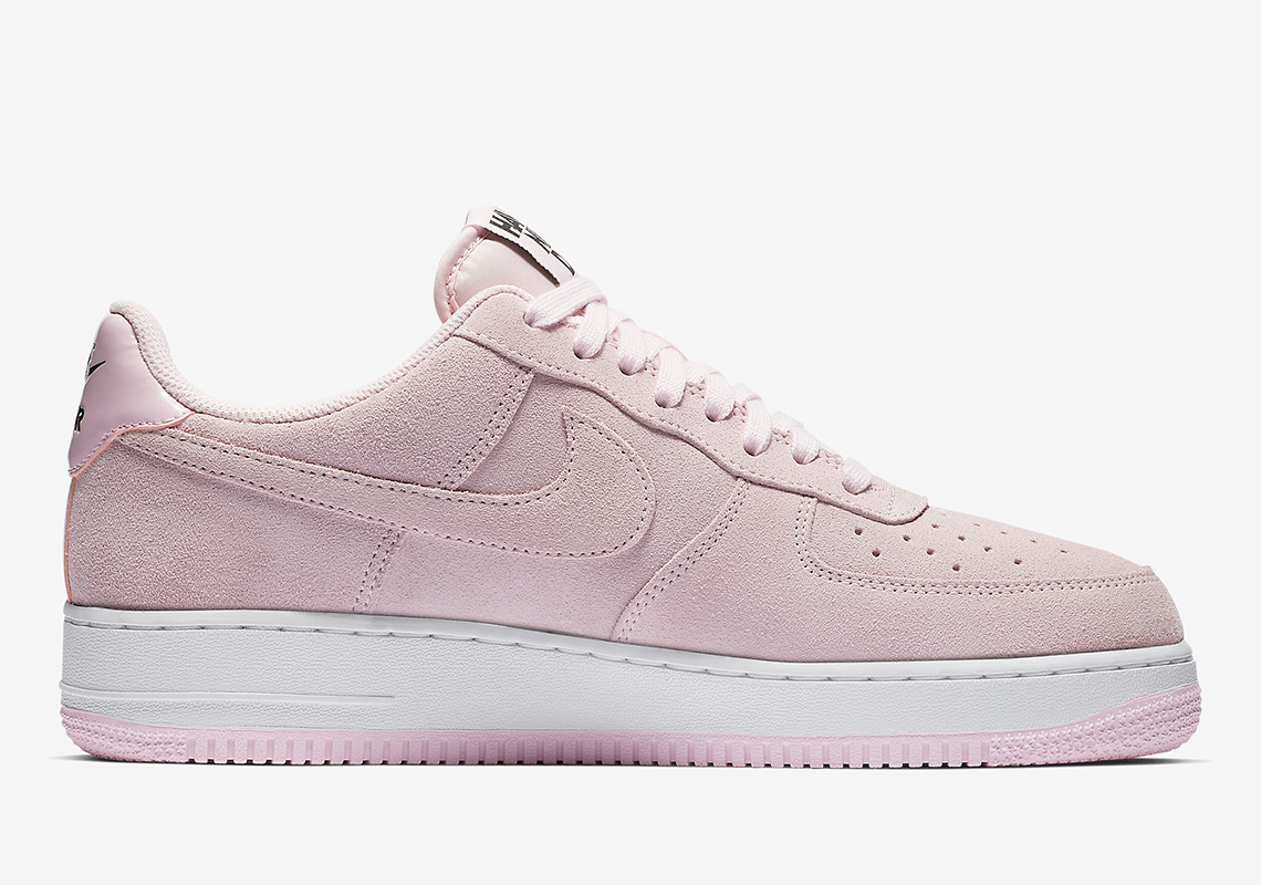 A Closer Look At The Nike Air Force 1 'Have A Nike Day'