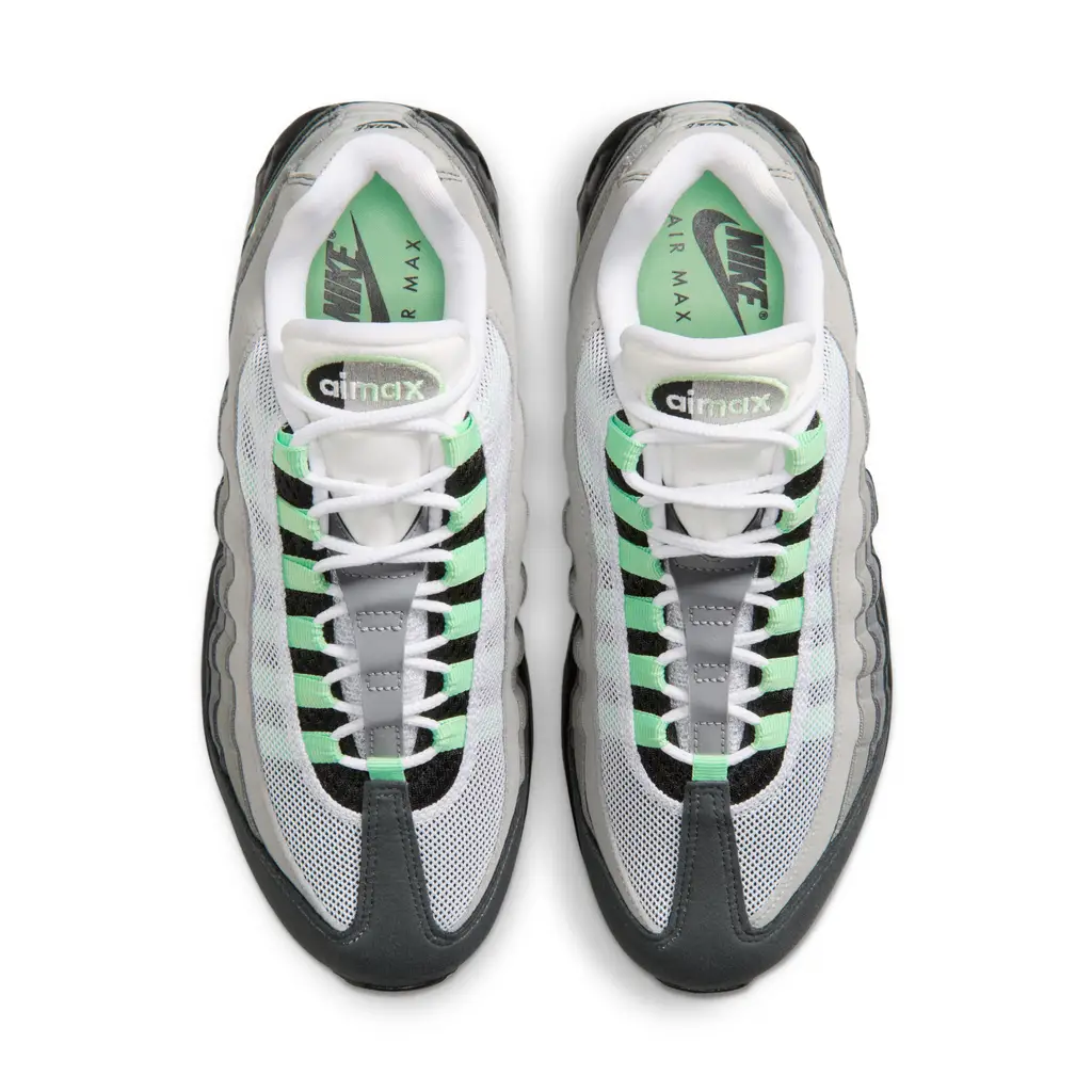 Nike Air Max 95 Fresh Mint 2026 mid panel detail showing white mesh base and grey to black gradient side panels