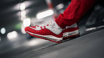 98 air max red and white
