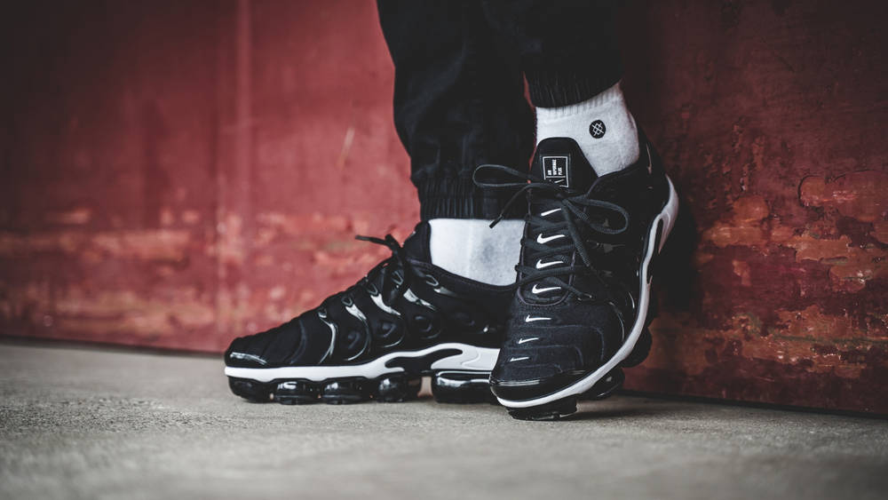 The Nike Air VaporMax Plus 'Black White' Is The Perfect Sneaker To Rock All Year Round The Nike Air VaporMax Plus ‘Black White’ Is The Perfect Sneaker To Rock All Year Round