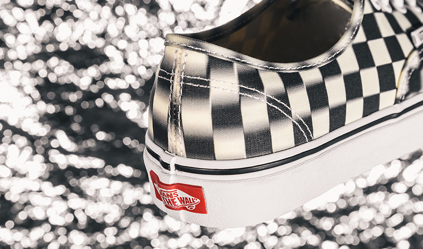 Vans authentic deals blur check