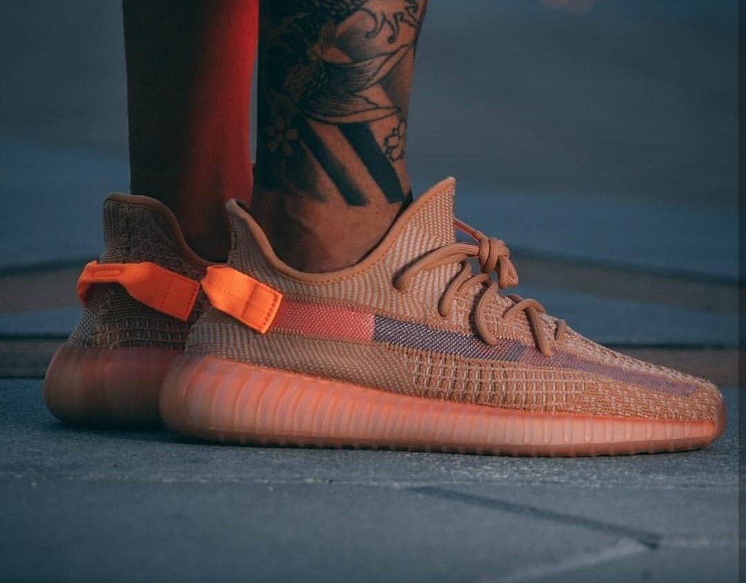 yeezy 350 v2 peach