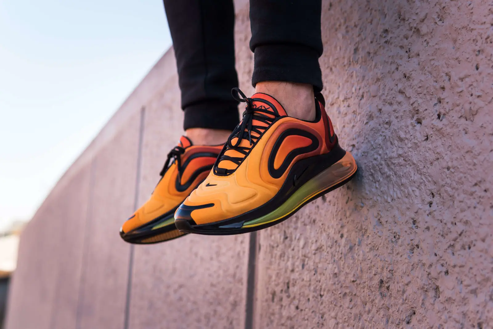 Take An Exclusive On Foot Look At The Nike Air Max 720 Sunrise The Sole Supplier