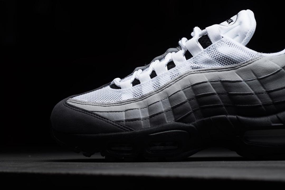 nike air max 95 granite dust