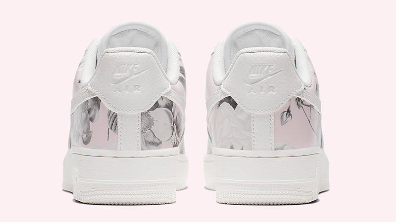 Nike Air Force 1 07 LXX Rose