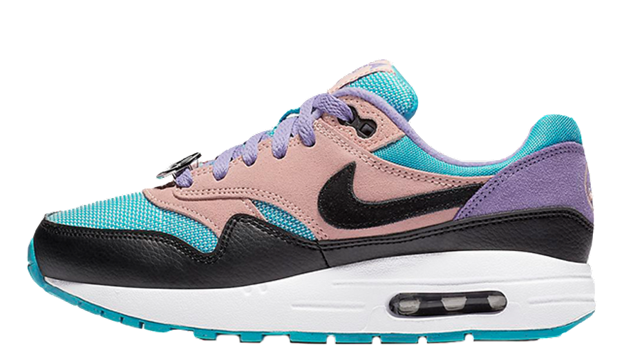 have a nike day air max 1 gs