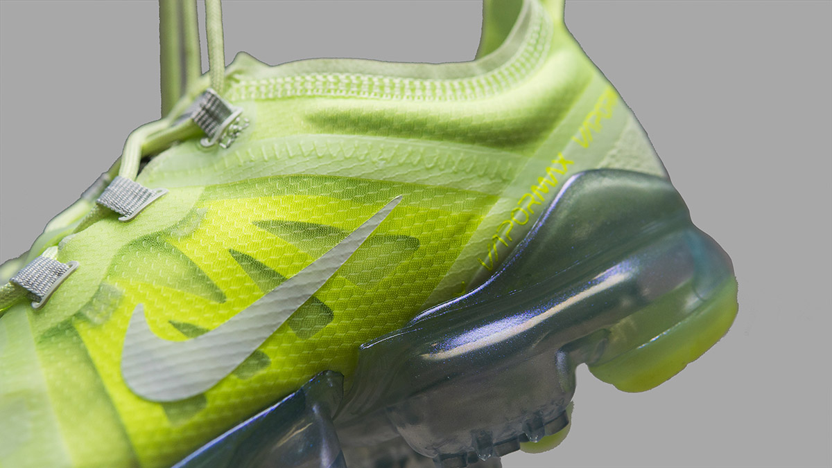 neon green vapormax 2019