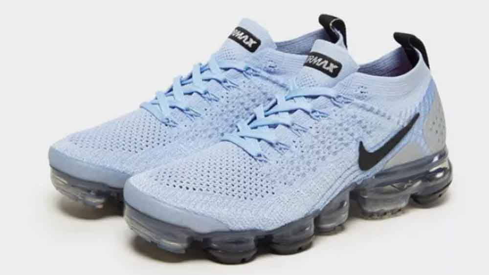 nike vapormax light blue