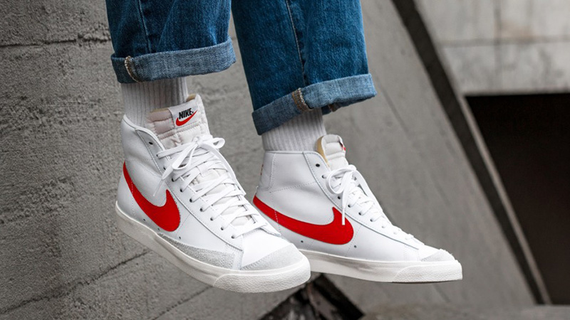 nike blazer mid vintage red