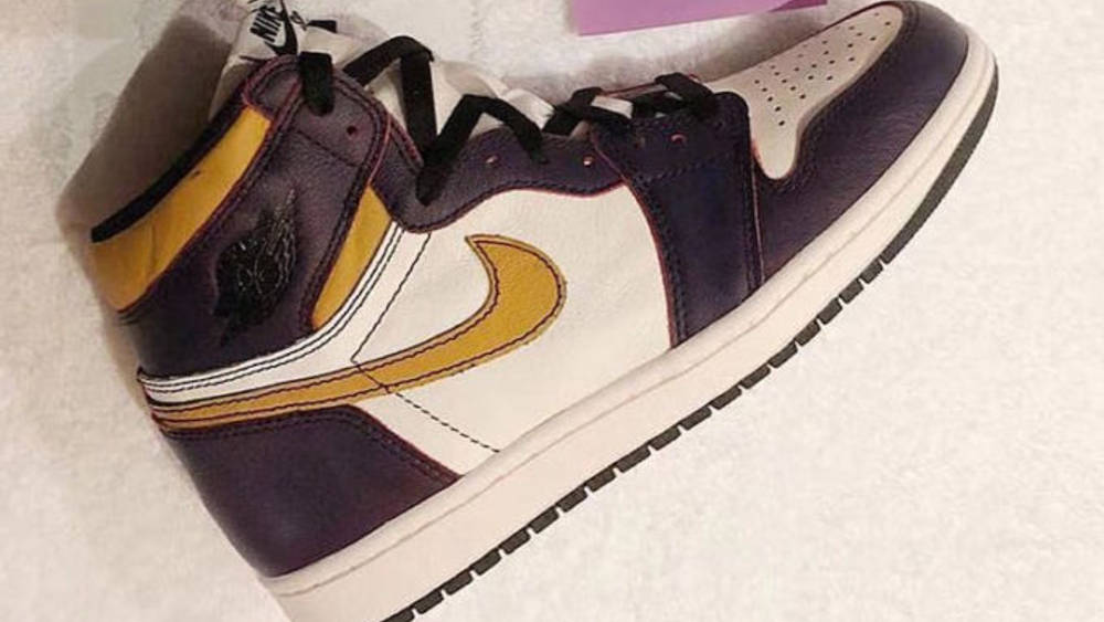 Take A Look At The Secret Feature On The Nike SB x Jordan 1
