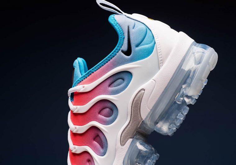 nike air vapormax plus pink sea 