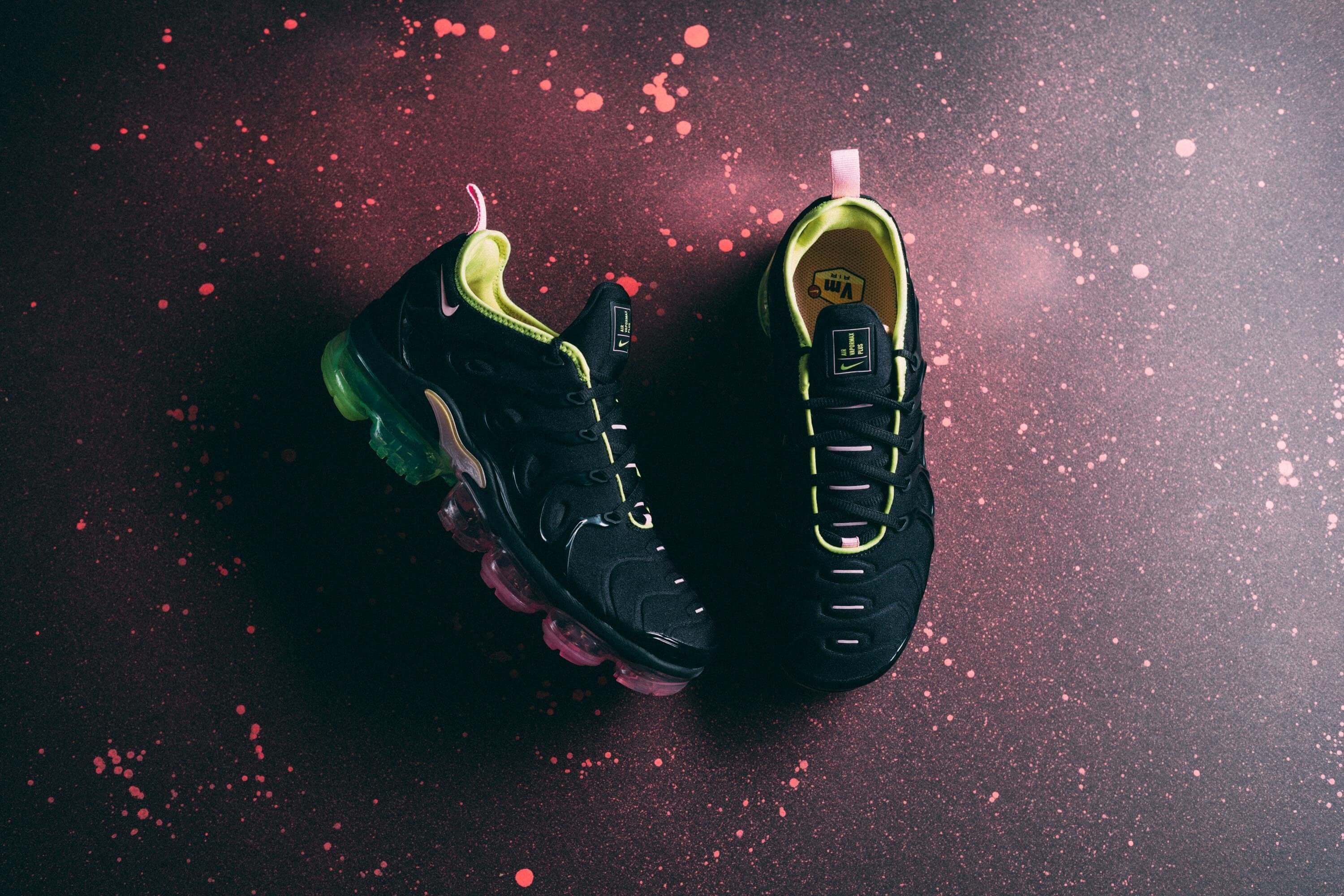 Clashing Colours Collide On The Nike Air Vapormax Plus