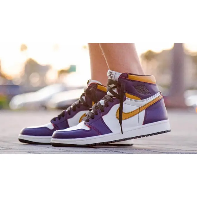 Air jordan 1 store purple and gold