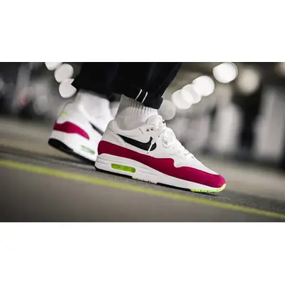 Air max 1 white black volt rush pink on sale