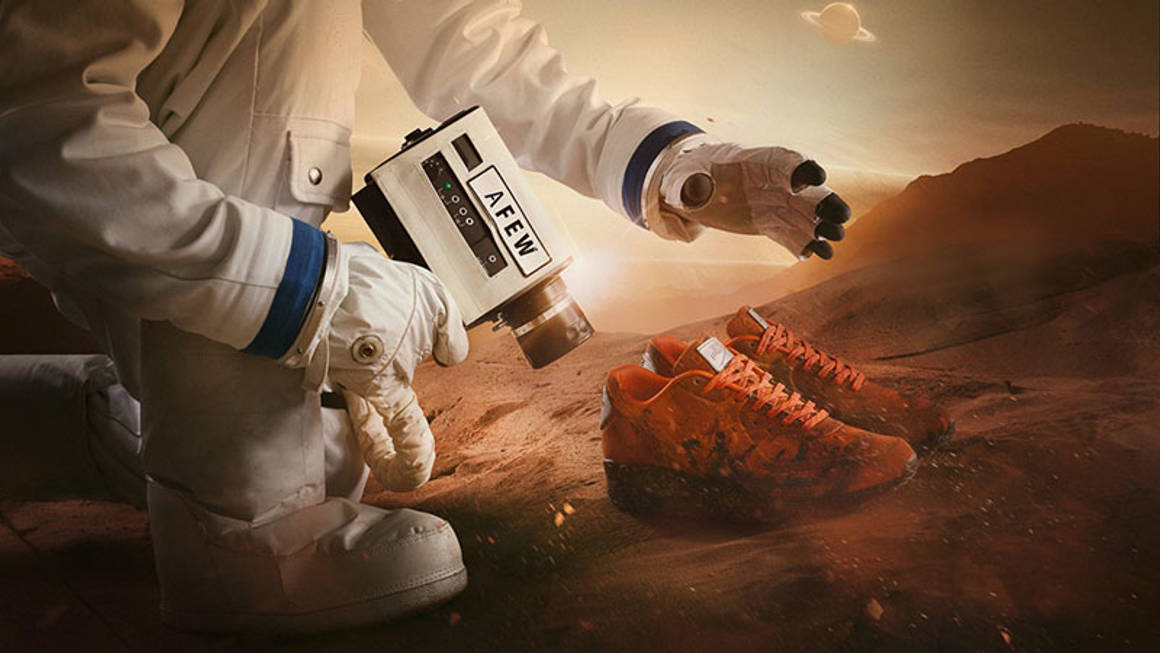Must-Cop Clothing At Nike 