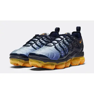 Air vapormax plus shop geometric obsidian laser orange