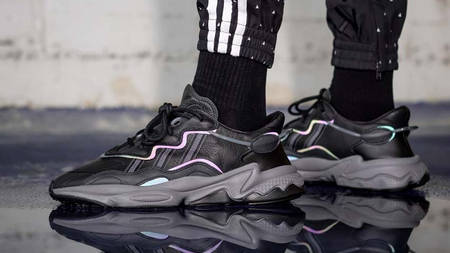 The adidas OZ adiPRENE Arrives With Reflective Xeno Accents The adidas OZ adiPRENE Arrives With Reflective Xeno Accents