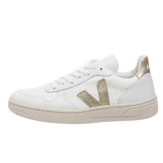 Veja white and store gold