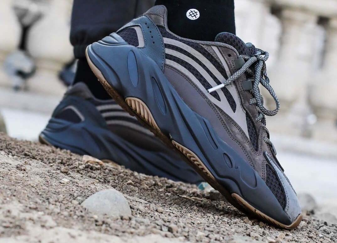 yeezy boost 700 v2 geode outfit