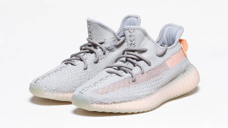Instagram’s Best Shots Of The Yeezy Boost 350 V2 ‘True Form’ Instagram’s Best Shots Of The Yeezy Boost 350 V2 ‘True Form’