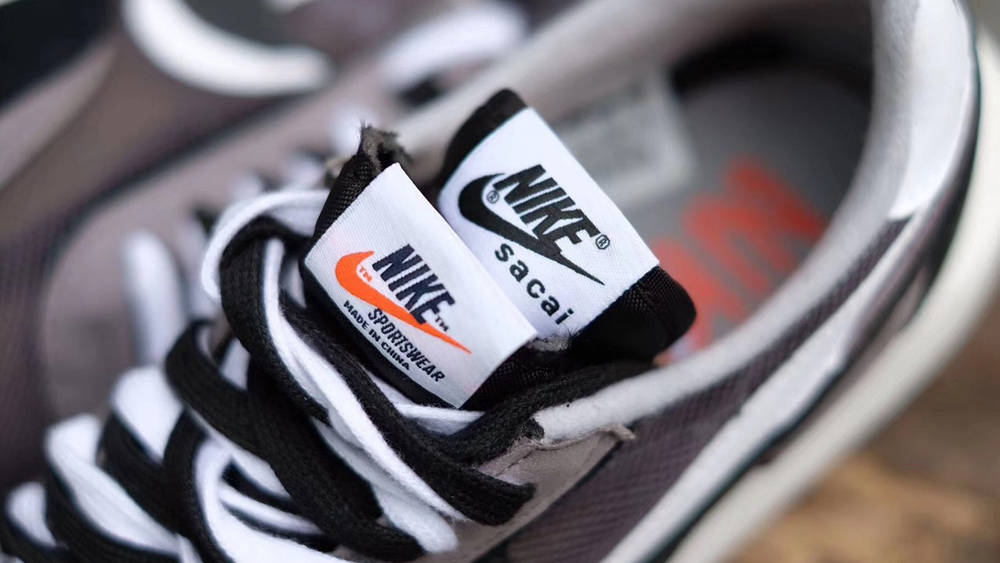Up Close With The sacai x Nike LDV Waffle 'Black' Up Close With The sacai x Nike LDV Waffle ‘Black’