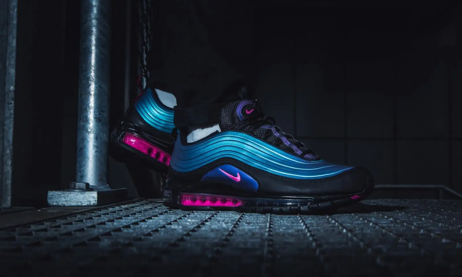 Nike air max 97 throwback future pack best sale