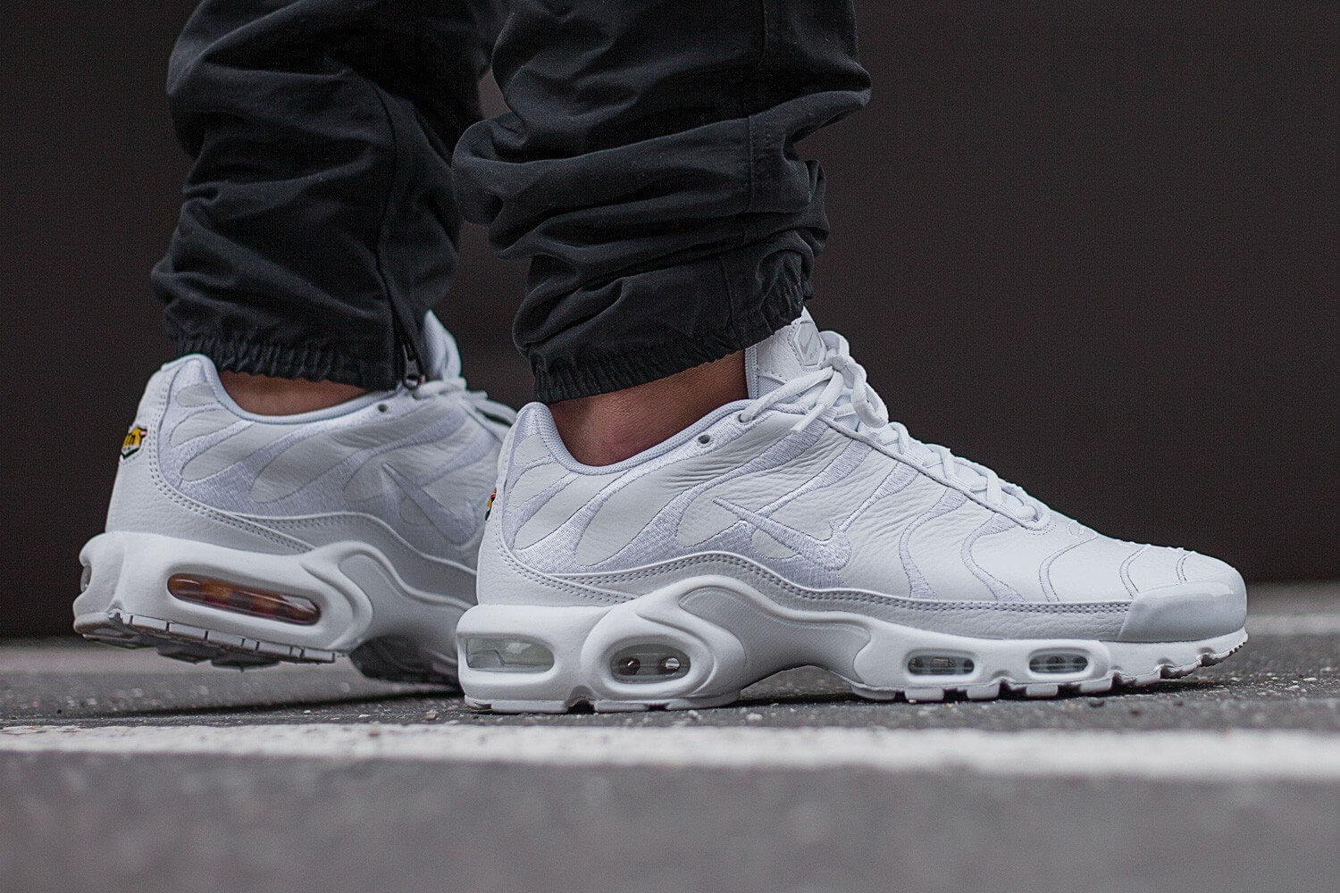 nike tuned 1 footasylum