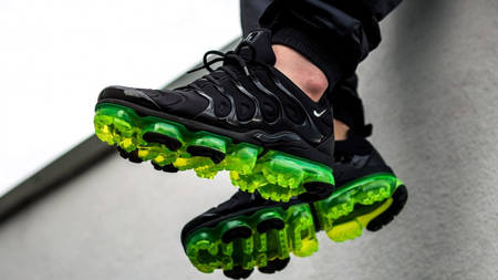 Release Alert: Nike Air VaporMax Plus Black Volt Release Alert: Nike Air VaporMax Plus Black Volt
