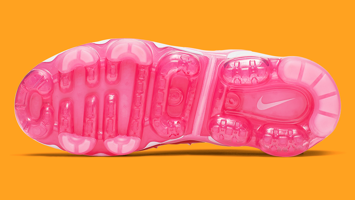 Heat With The Latest Air VaporMax Plus 