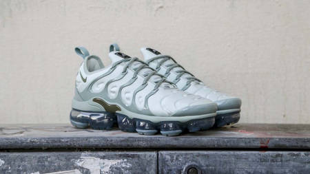 Spring Into Action With The Nike Air VaporMax Plus 'Medium Olive' Spring Into Action With The Nike Air VaporMax Plus 'Medium Olive'