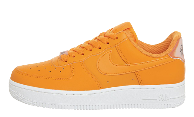 Nike Air Force 1 07 Orange Peel